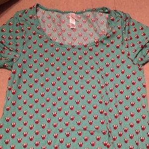 Lularoe top, never worn.